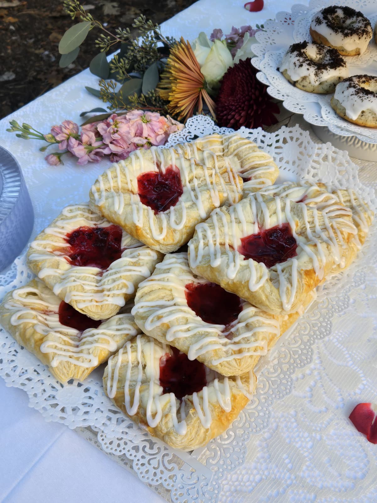 Mixed Danish box